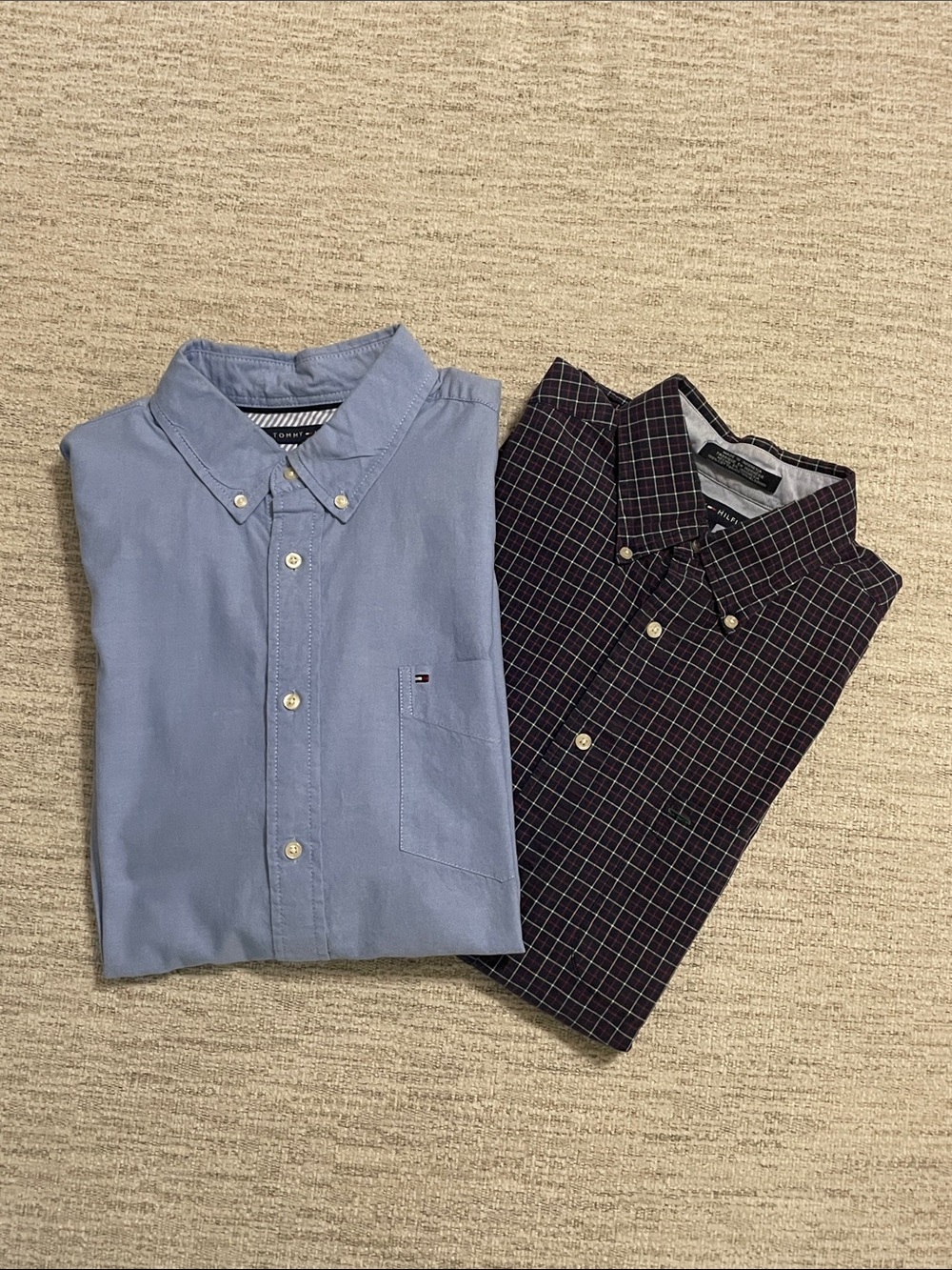 Tommy Hilfiger Men's Shirts Size
Large Lot of 2 Plaid Crest & Solid
Oxford - Picture 3 of 15